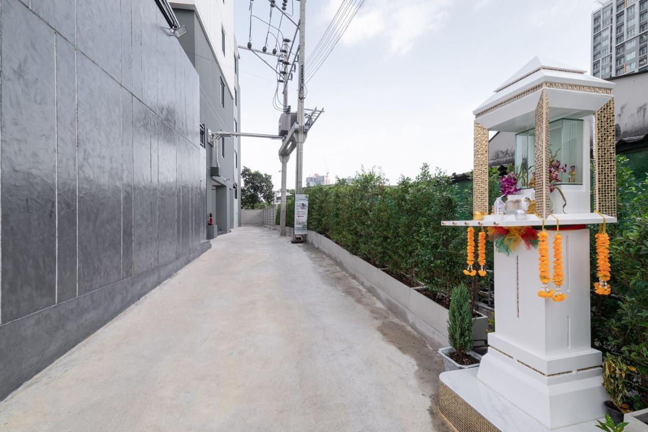 בנגקוק Aqua Residences อควา เรสซิเดนซ์ ห้องพักใหม่ให้เช่า ติดรถไฟฟ้าสถานีวุฒากาศ מראה חיצוני תמונה
