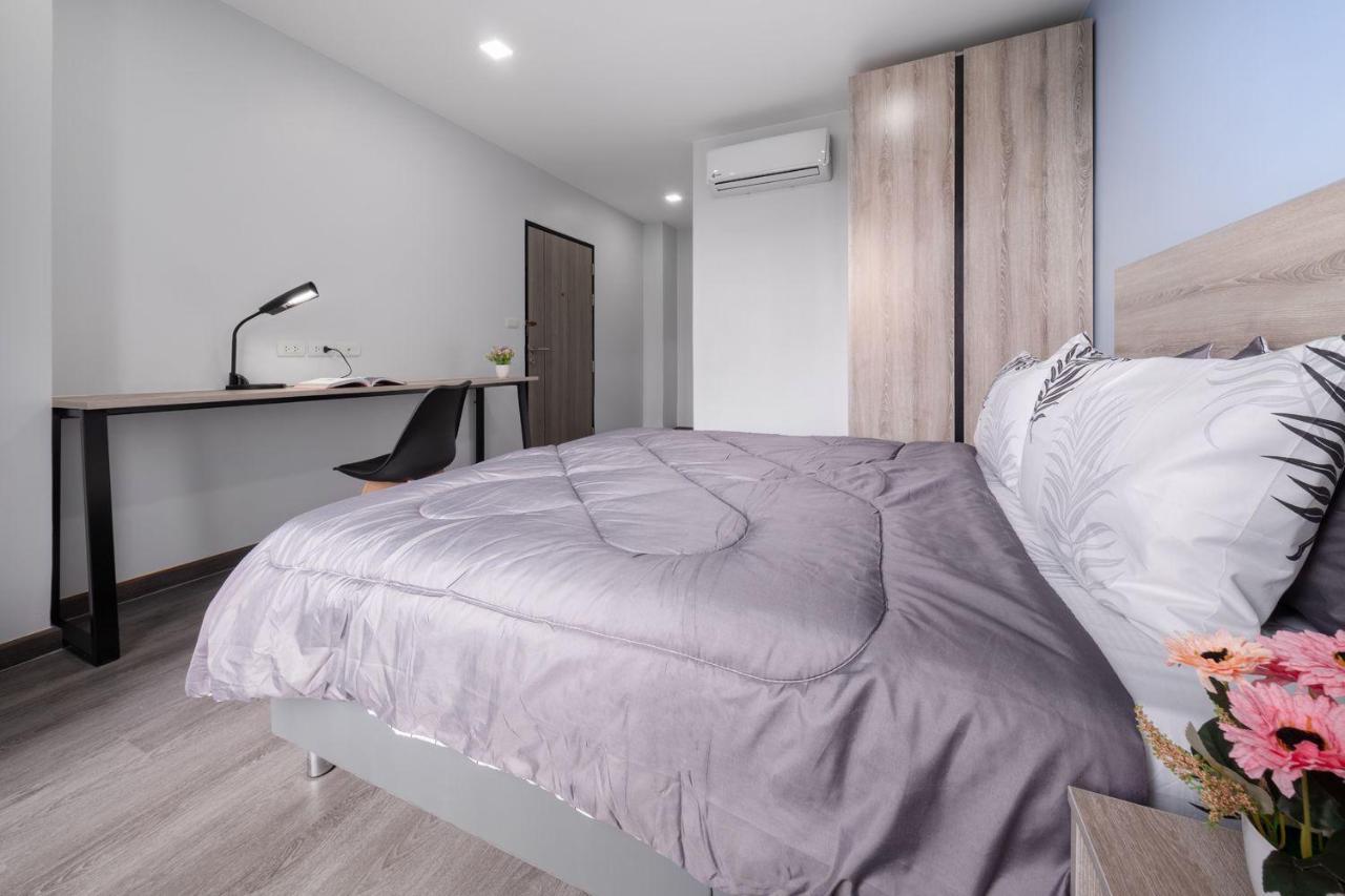 בנגקוק Aqua Residences อควา เรสซิเดนซ์ ห้องพักใหม่ให้เช่า ติดรถไฟฟ้าสถานีวุฒากาศ מראה חיצוני תמונה