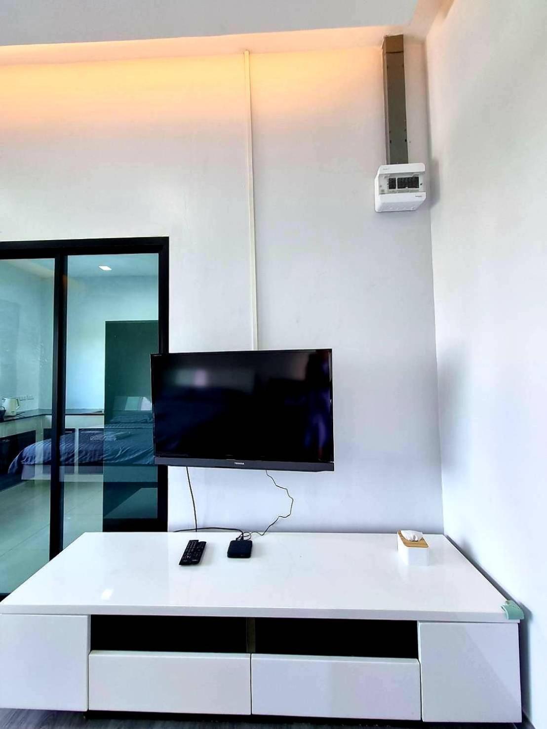 בנגקוק Aqua Residences อควา เรสซิเดนซ์ ห้องพักใหม่ให้เช่า ติดรถไฟฟ้าสถานีวุฒากาศ מראה חיצוני תמונה